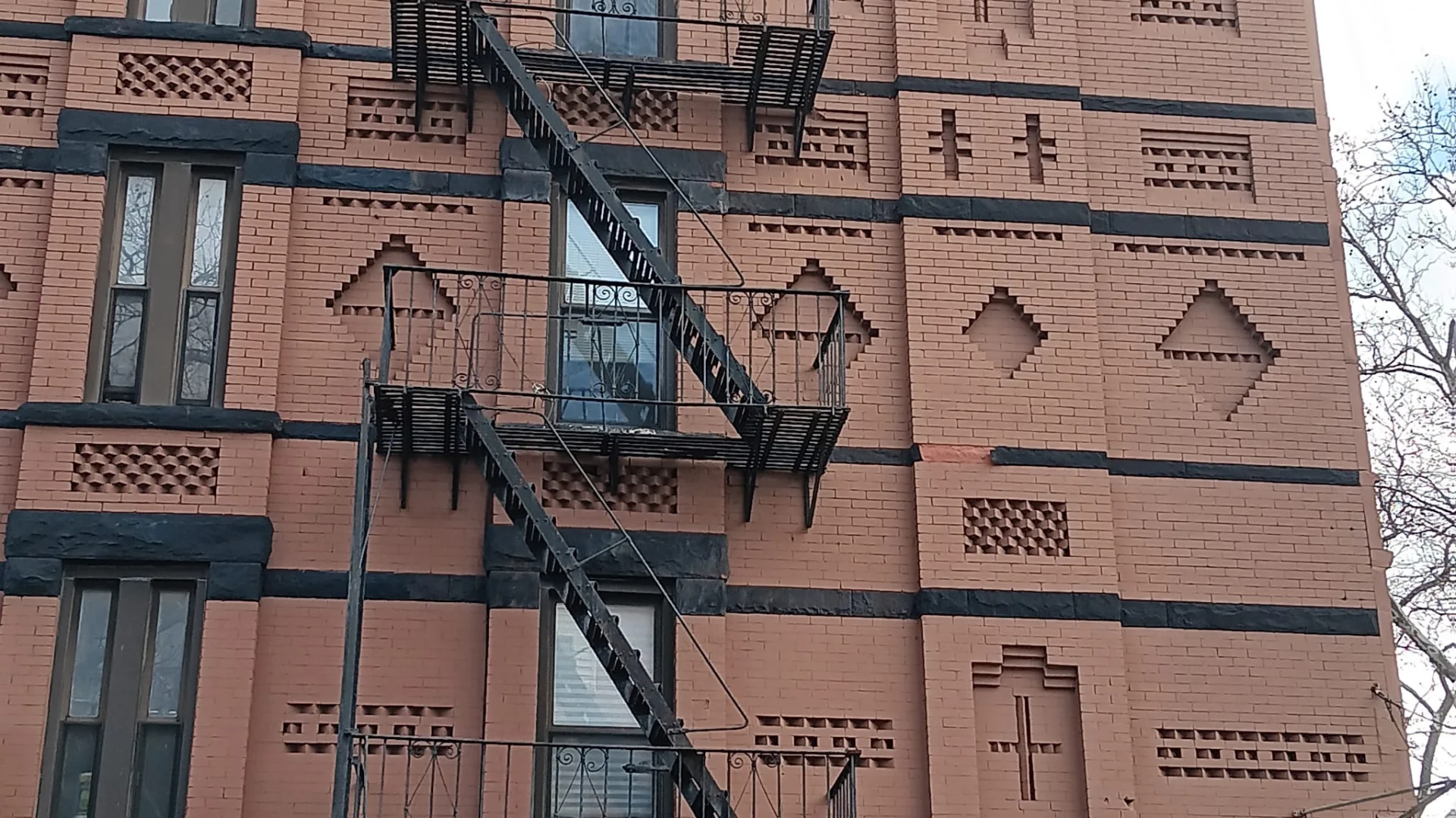 Professional fire escape maintenance Manhattan
